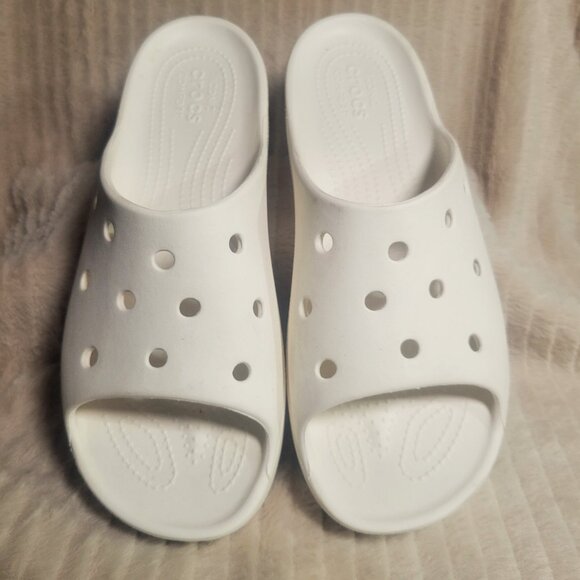 Crocs Women's Classic Platform Slide in White - Size 11 - Picture 3 of 8